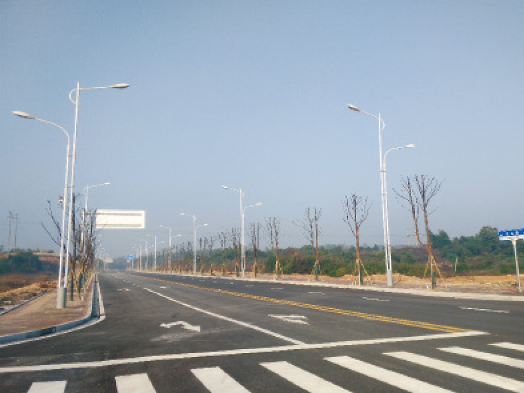 岳阳市弼时镇路灯照明工程.jpg
