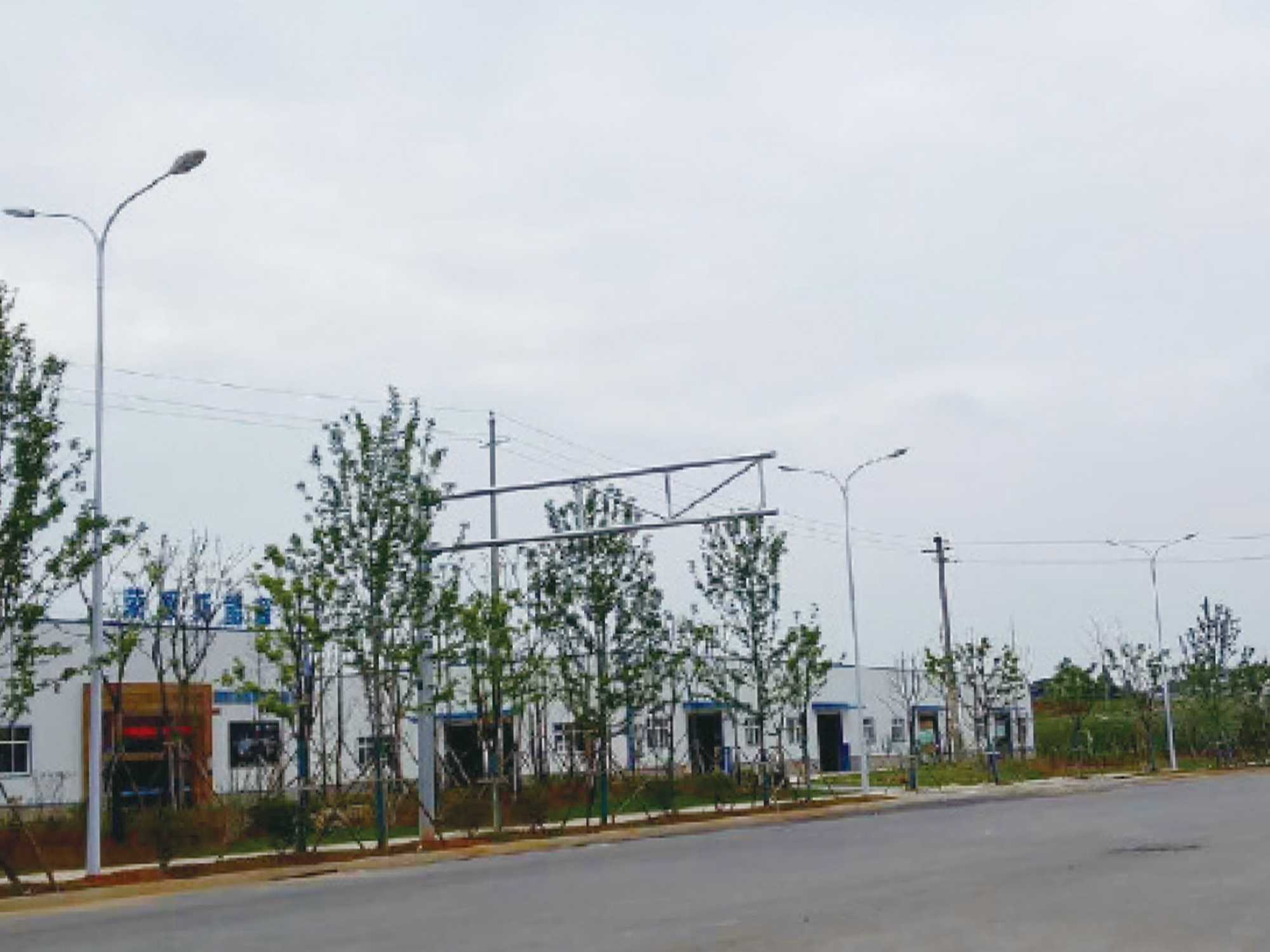长沙市开福大道路灯照明工程.jpg