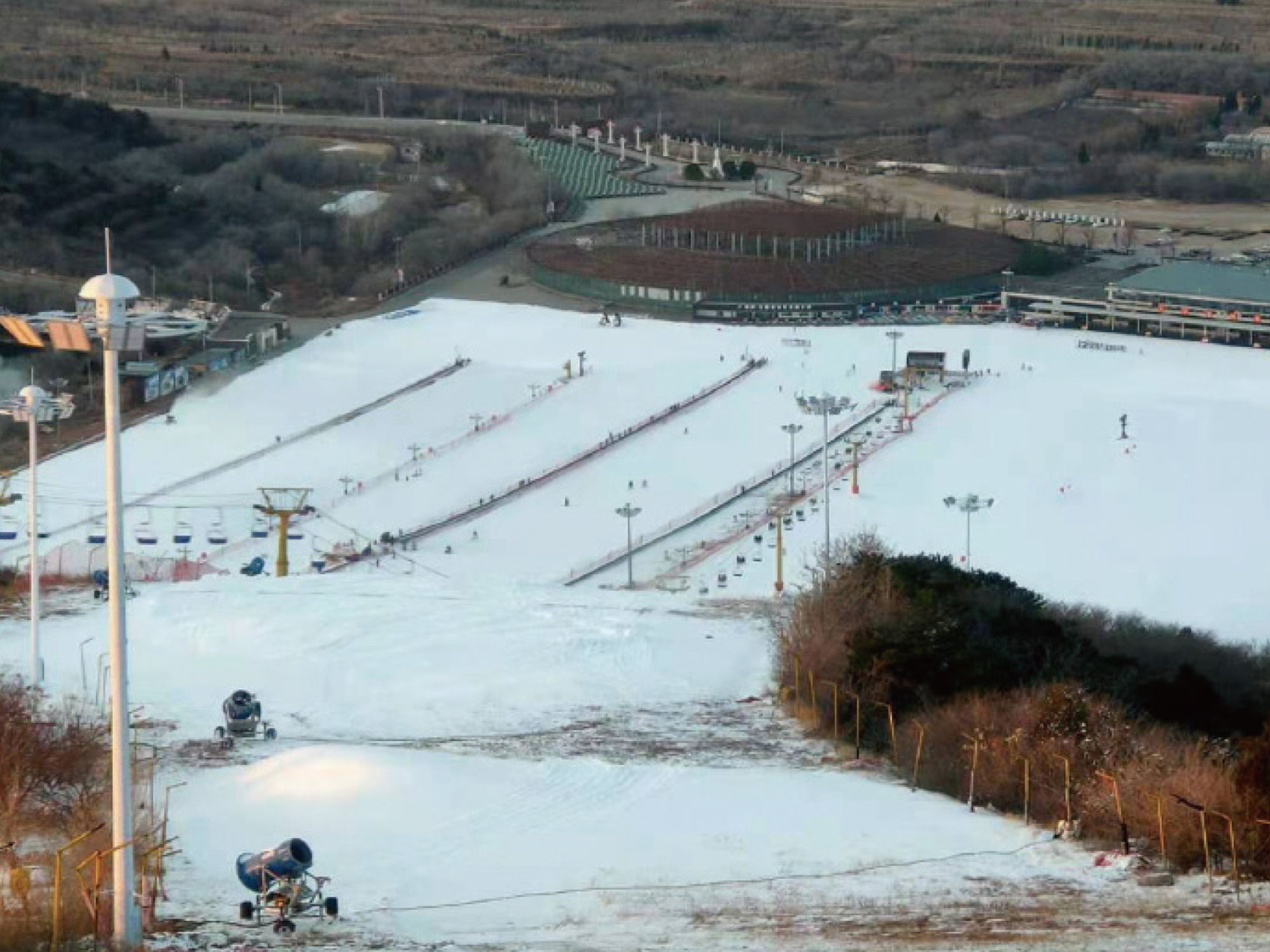 北京渔阳国际滑雪场照明工程.jpg