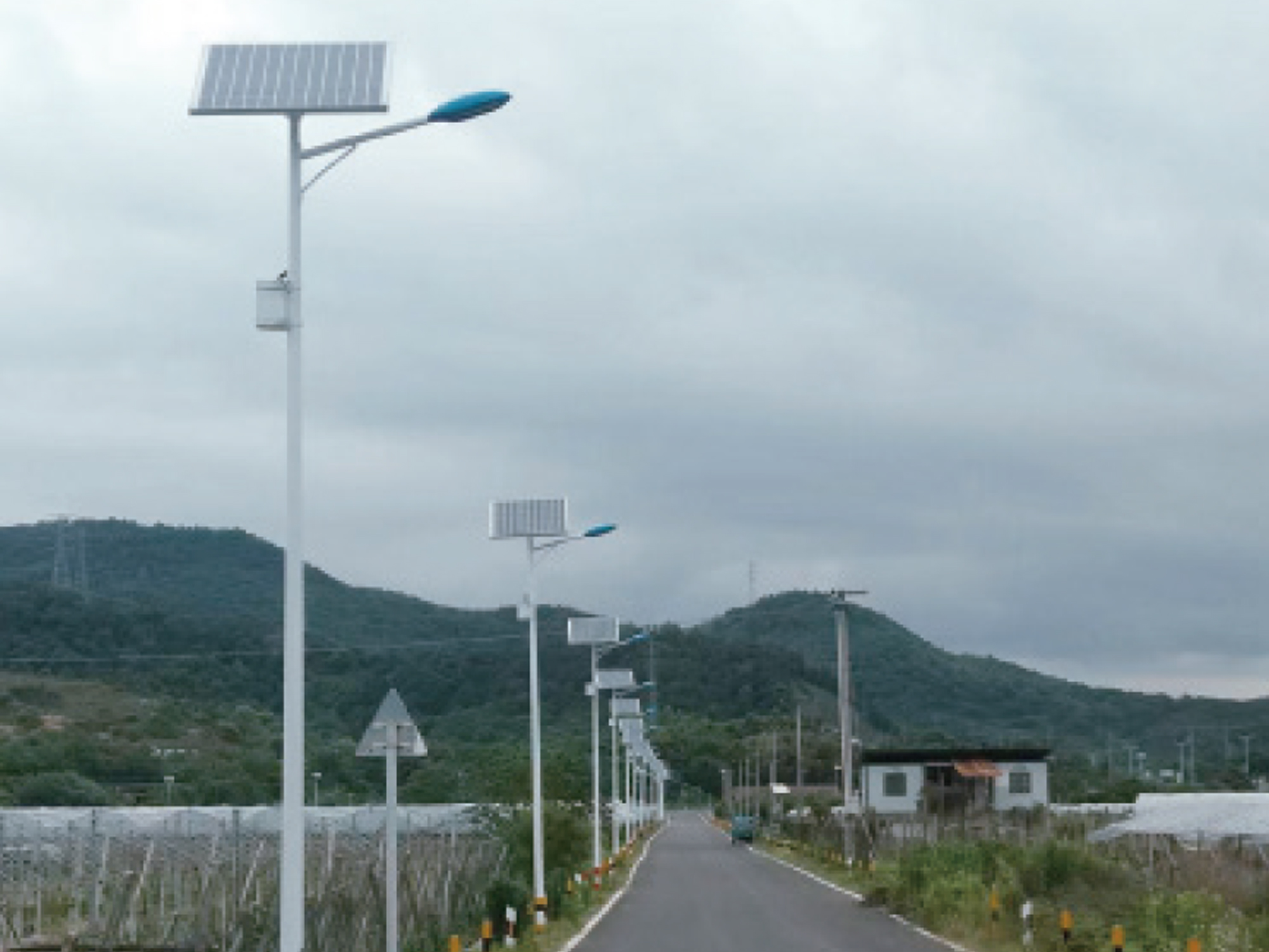 浙江绍兴上虞区太阳能路灯工程.jpg